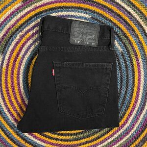 Levi's 513 black jeans (W31/32 - L30) // **SOLD**